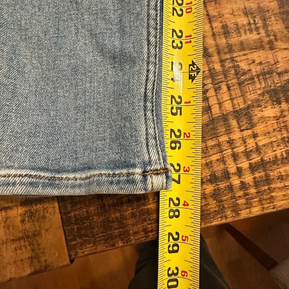 Vigoss Thompson Tomboy Boyfriend Fit Jeans- like new
